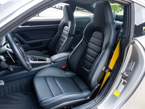 Used 2025 Porsche 911 Turbo S AWD/4WD image 5
