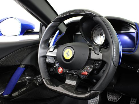 Certified 2022 Ferrari 812 GTS RWD image 89