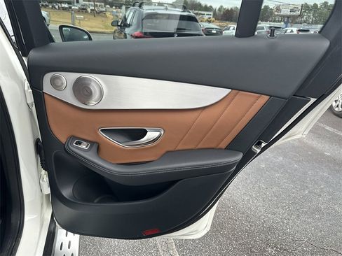 Used 2021 Mercedes-Benz GLC 300 4MATIC Coupe image 16