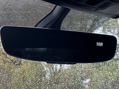 Used 2019 Volkswagen Tiguan SEL R-Line image 24