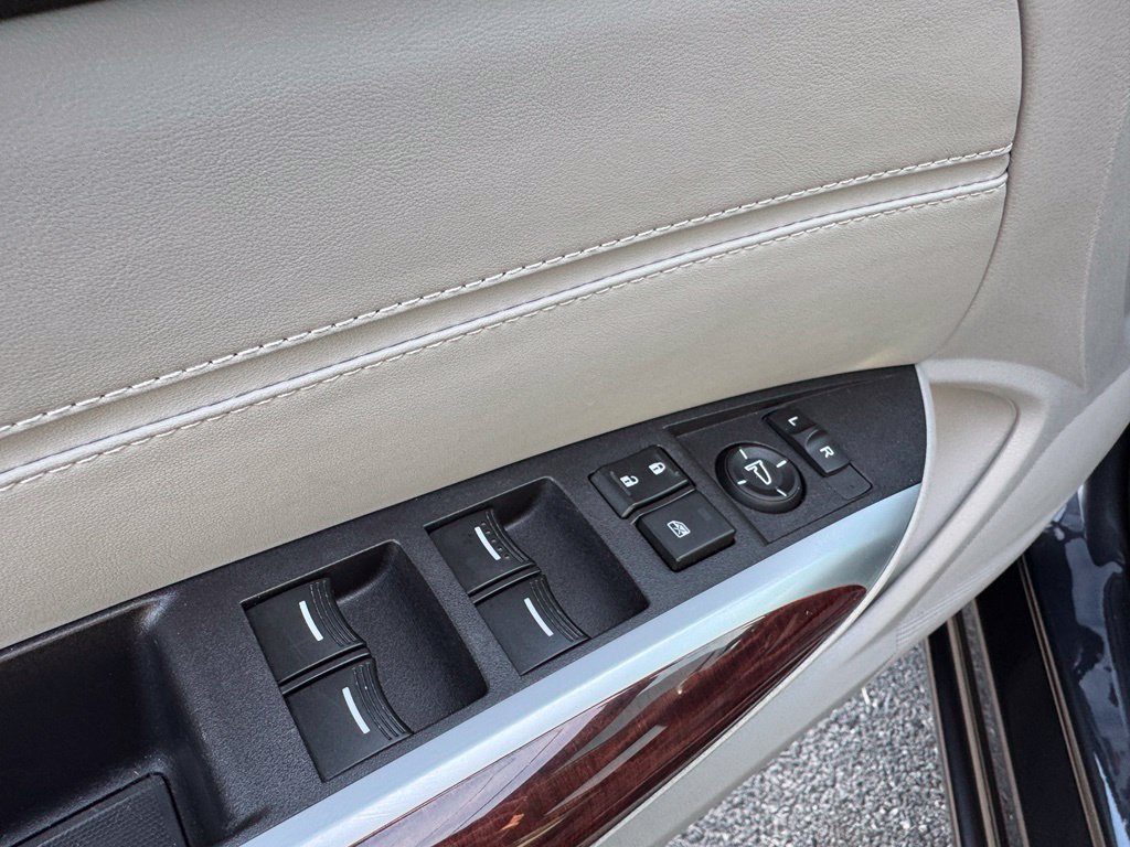 Used 2015 Acura TLX V6 FWD image 13