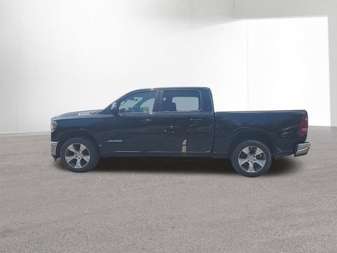 Used 2024 RAM 1500 Laramie AWD/4WD image 6