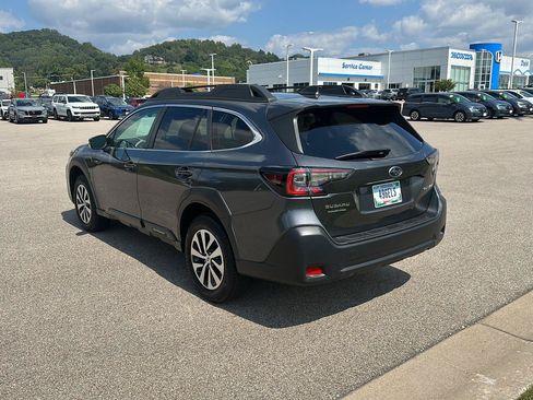 Used 2023 Subaru Outback Premium w/ Popular Package #1 AWD/4WD image 5