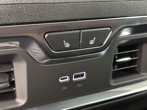 New 2025 GMC Sierra 2500 Denali Ultimate w/ Max Trailering Package image 23