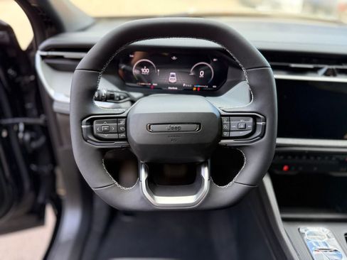 New 2026 Jeep Cherokee Laredo AWD/4WD image 6