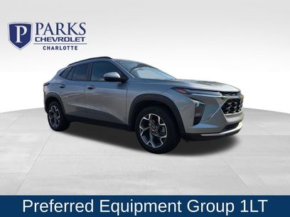 Used 2024 Chevrolet Trax LT w/ Sunroof Package