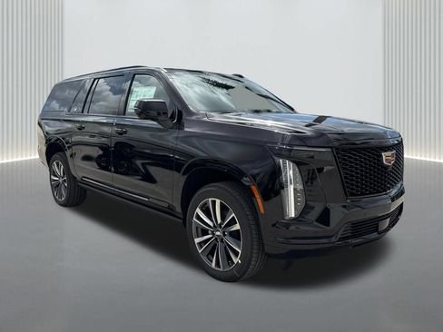 New 2026 Cadillac Escalade ESV Sport AWD/4WD image 3
