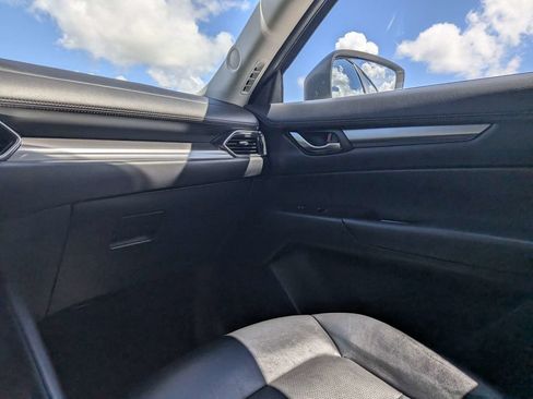 Used 2024 MAZDA CX-5 AWD 2.5 S w/ Select Package image 17