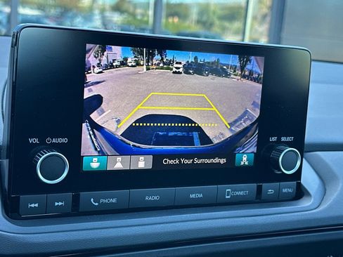 Used 2023 Honda Accord EX image 18