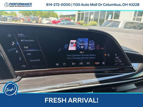 Used 2024 Cadillac Escalade Sport AWD/4WD image 22