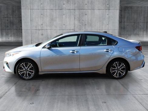 Used 2024 Kia Forte GT-Line FWD image 2