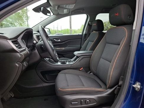 Used 2023 GMC Acadia AT4 AWD/4WD image 8