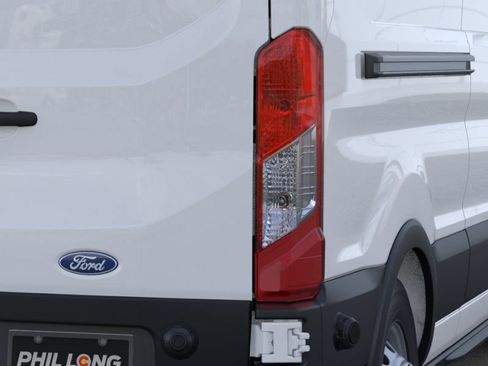 New 2026 Ford Transit 250 148 Medium Roof Extended AWD image 25