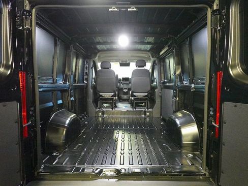 New 2026 RAM ProMaster 1500 w/ Convenience Group image 21