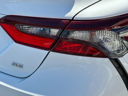 Used 2023 Toyota Camry SE FWD image 23