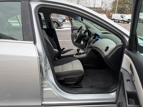 Used 2012 Chevrolet Cruze LS w/ Connectivity Package image 26