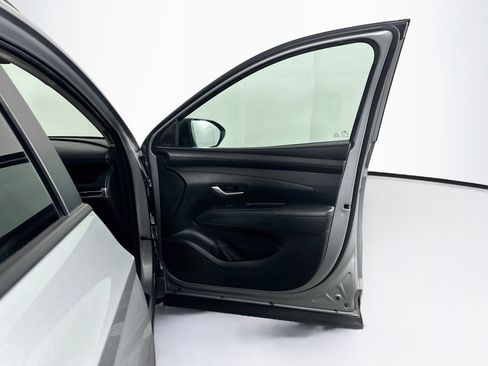 Used 2025 Hyundai Tucson SEL AWD/4WD image 31