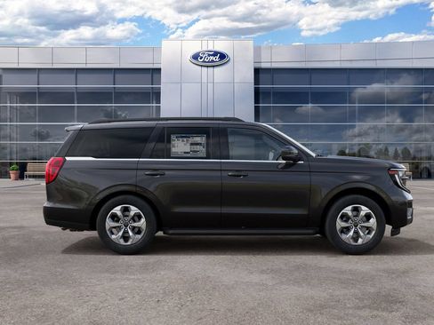 New 2027 Ford Expedition Active AWD/4WD image 5