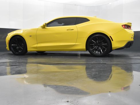 Used 2016 Chevrolet Camaro LT w/ RS Package image 33