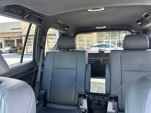 Certified 2023 Lexus GX 460 Premium AWD/4WD image 10