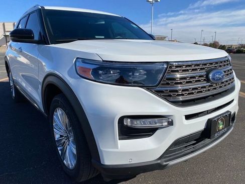 Used 2024 Ford Explorer King Ranch image 8