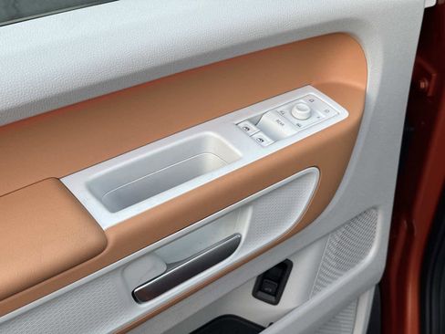 New 2025 Volkswagen ID. Buzz Pro S Plus image 20