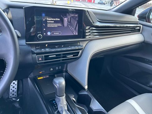 Certified 2025 Toyota Camry SE w/ Convenience Package FWD image 12