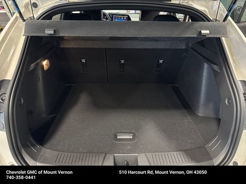 New 2026 Chevrolet Trax RS FWD image 37