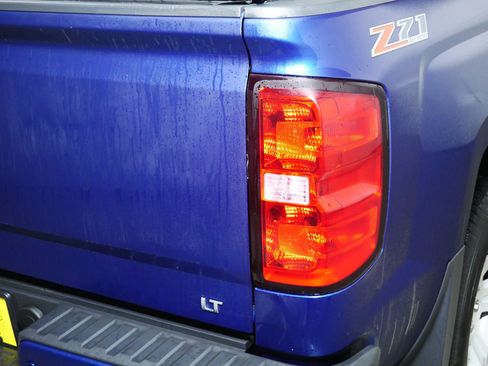 Used 2017 Chevrolet Silverado 1500 LT w/ All Star Edition image 17