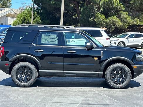 New 2026 Ford Bronco Sport Badlands w/ Sasquatch Badlands Package AWD/4WD image 3