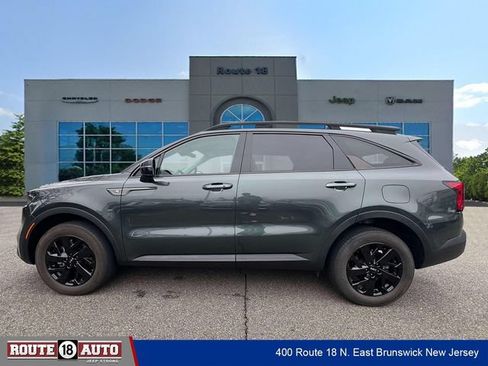 Used 2023 Kia Sorento S w/ Panoramic Sunroof Package AWD/4WD image 6