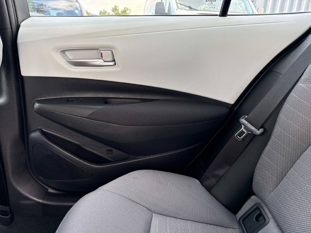 Used 2026 Toyota Corolla SE FWD image 17