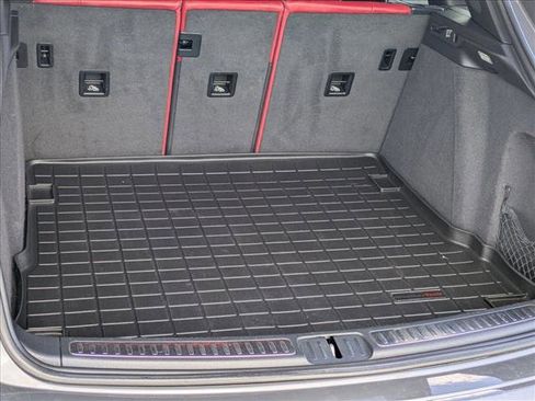 Used 2016 Porsche Macan S image 6