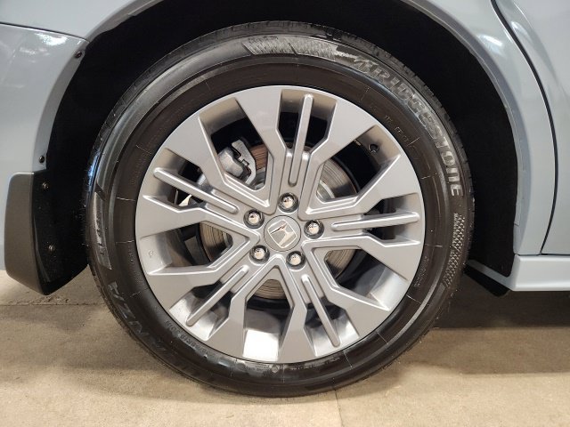 Certified 2025 Honda Odyssey Touring image 32