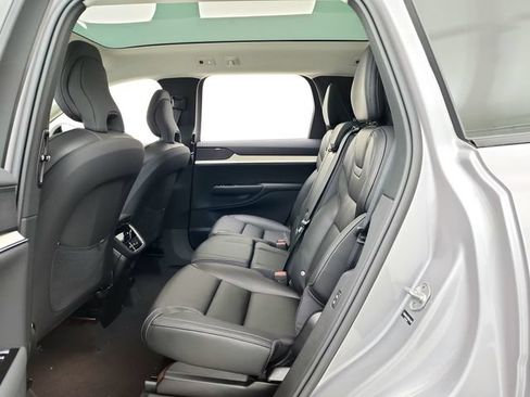 New 2026 Volvo EX90 Ultra AWD/4WD image 28