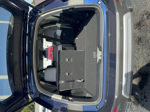 Used 2025 Honda Pilot Touring image 17