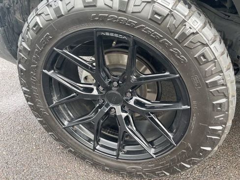 Used 2024 Lexus GX 550 w/ Cold Area Package AWD/4WD image 19