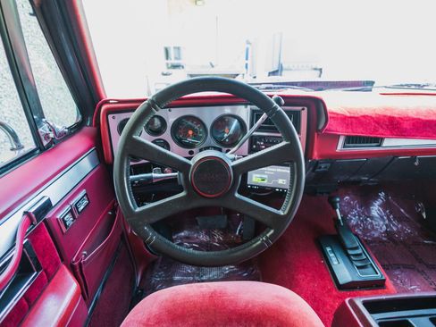 Used 1990 GMC Jimmy 4WD image 22