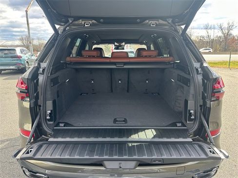 New 2026 BMW X5 xDrive40i w/ M Sport Package image 25
