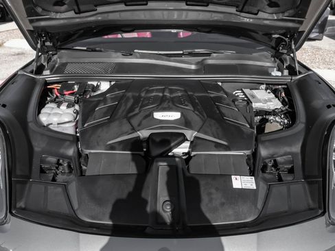 Used 2019 Porsche Cayenne image 66