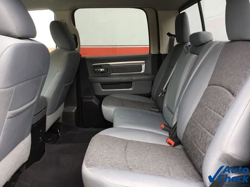 Used 2018 RAM 2500 Big Horn image 36