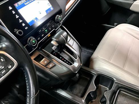 Used 2018 Honda CR-V Touring image 17