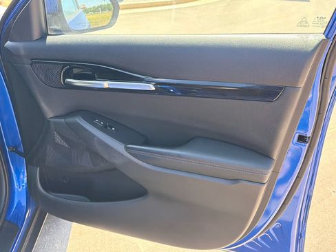 Used 2024 Kia Seltos S FWD image 14