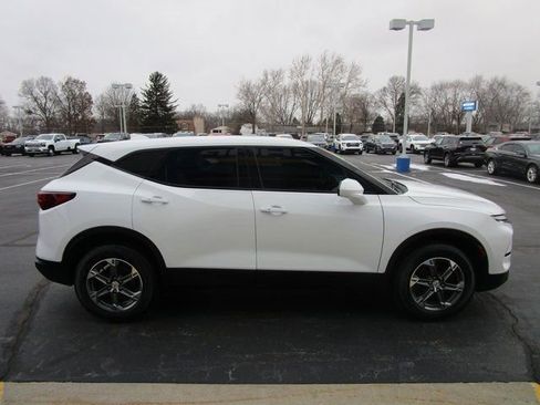 Certified 2023 Chevrolet Blazer LT AWD/4WD image 7