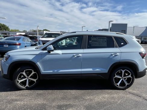 New 2026 Volkswagen Taos SEL AWD/4WD image 11