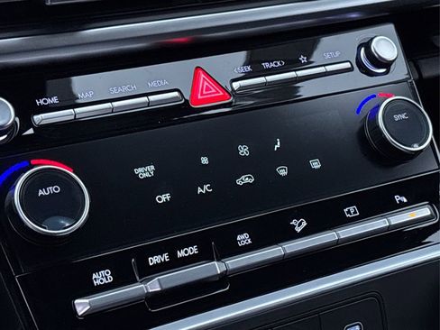 New 2026 Hyundai Santa Fe SE AWD/4WD image 18