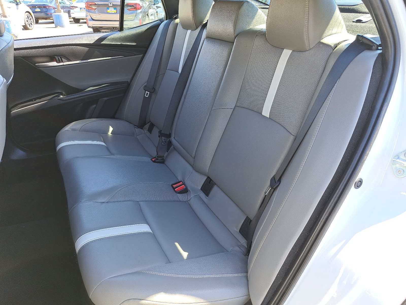 Used 2026 Toyota Camry SE FWD image 14