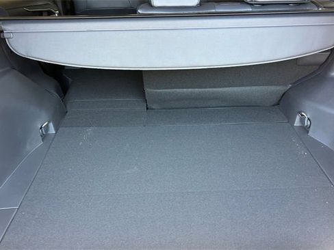 Used 2025 Toyota RAV4 XLE Premium image 13