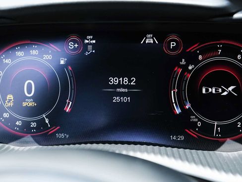 Used 2023 Aston Martin DBX AWD/4WD image 58