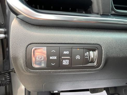 Used 2026 GMC Terrain Denali w/ LPO, Black Badging Package AWD/4WD image 19